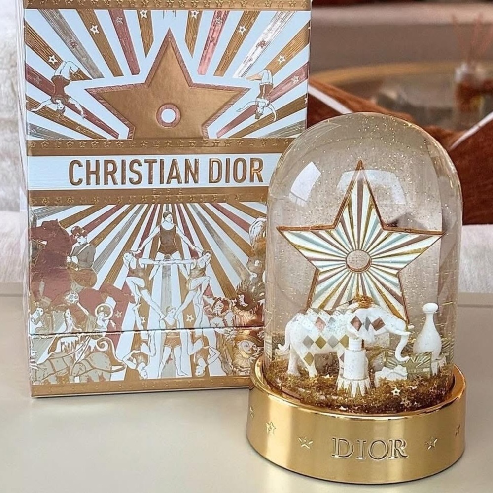Dior 2025 Holiday Snow Globe ❄️💫